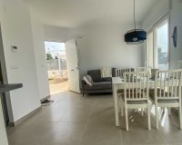 Nuevo - Chalet pareado - Los Alcazares