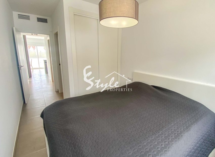 Nuevo - Chalet pareado - Los Alcazares