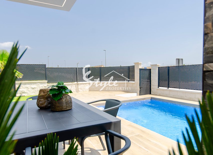 Nuevo - Chalet pareado - Vistabella Golf