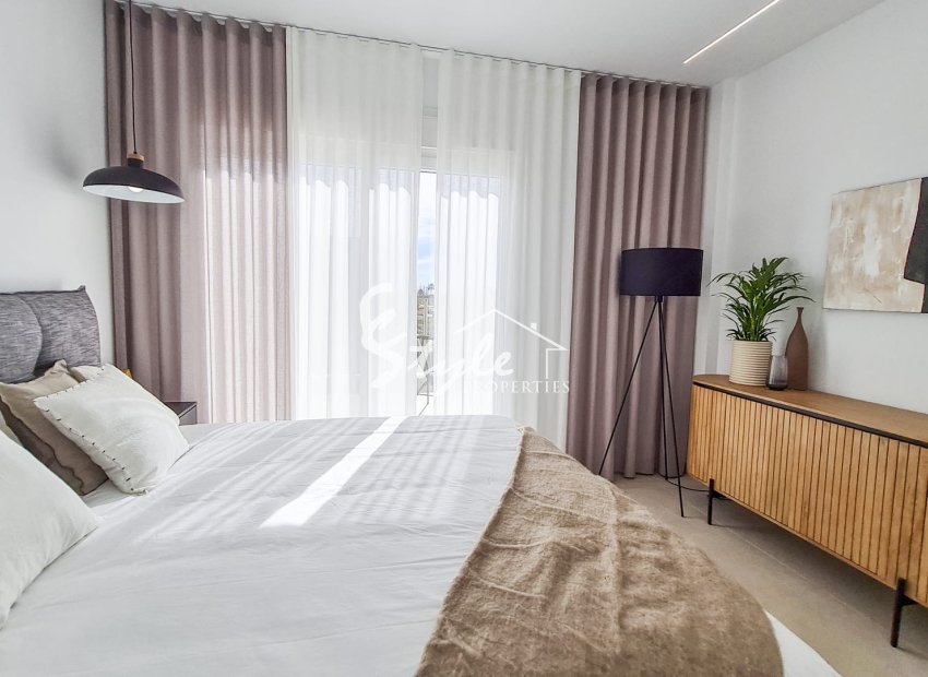 Nuevo - Detached - Las Esperanzas