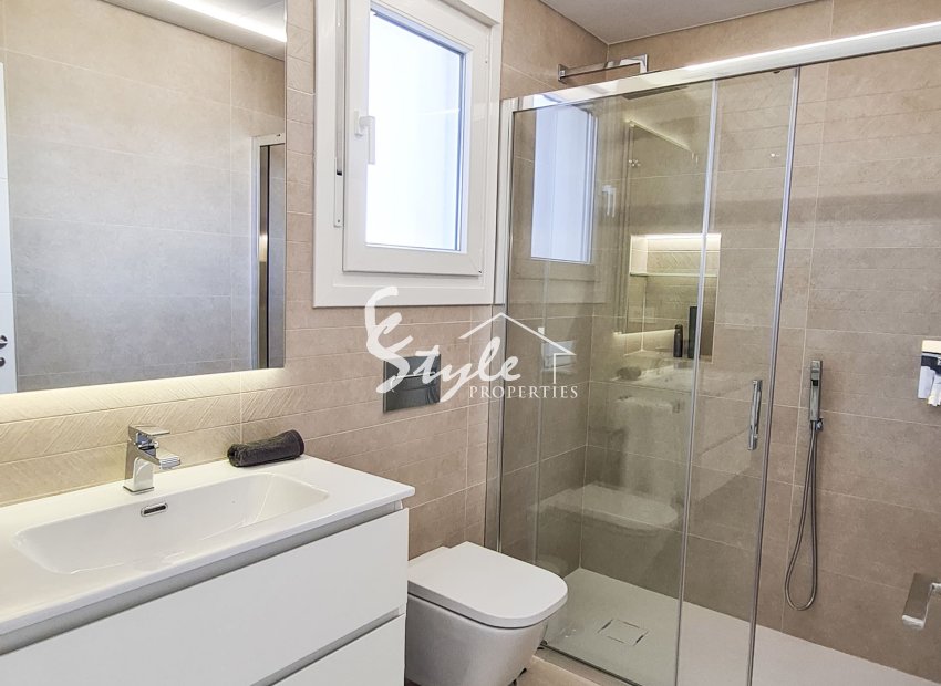 Nuevo - Detached - Las Esperanzas