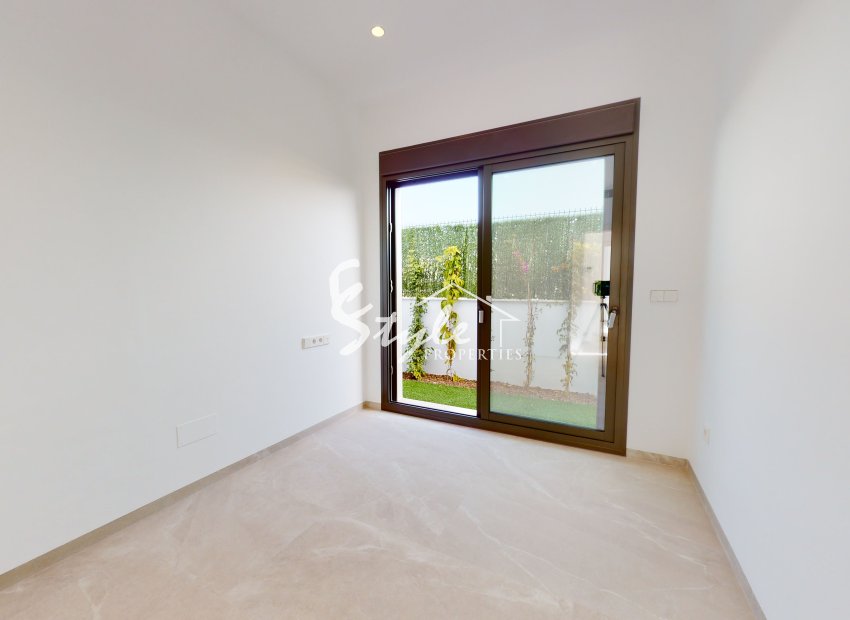 Nuevo - Detached - Los Alcazares