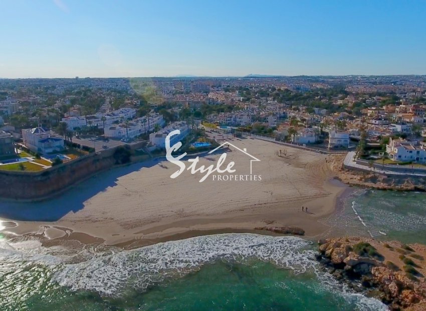 Nuevo - Villa - Cabo Roig