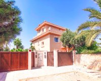 Nuevo - Villa - Cabo Roig