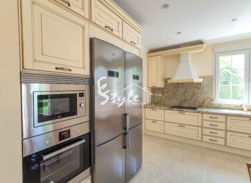 Nuevo - Villa - Cabo Roig