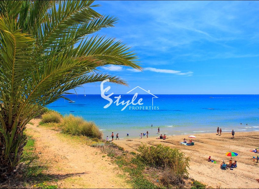 Nuevo - Villa - Cabo Roig