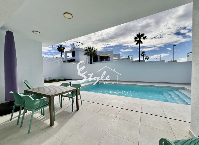 Nuevo - Villa - Ciudad Quesada - Benijofar