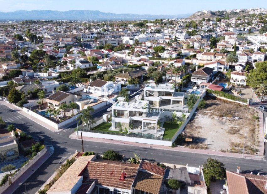 Nuevo - Villa - Ciudad Quesada