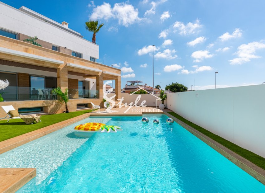 Nuevo - Villa - Ciudad Quesada