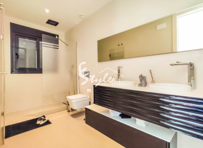 Nuevo - Villa - Dehesa de Campoamor