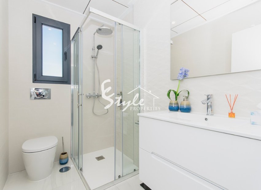 Nuevo - Villa - Entre Naranjos - Vista Bella