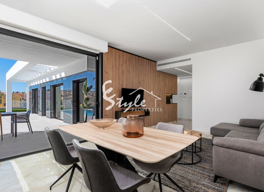 Nuevo - Villa - La Finca Golf - La Finca Golf Resort