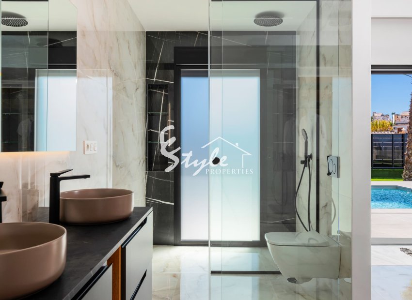 Nuevo - Villa - La Finca Golf - La Finca Golf Resort