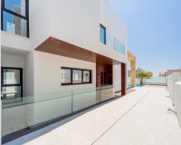 Nuevo - Villa - La Mata