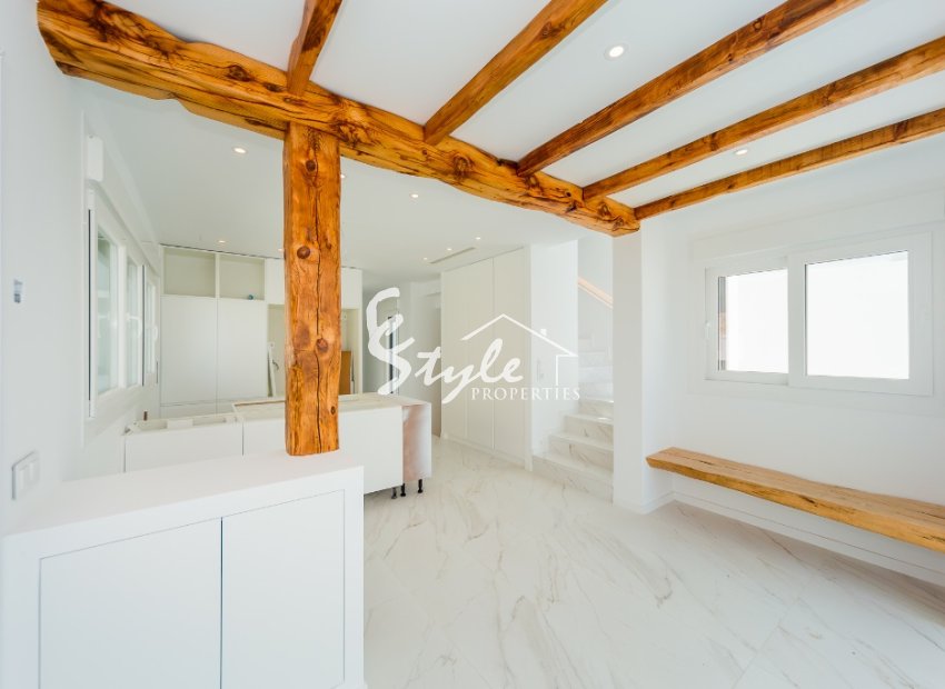 Nuevo - Villa - La Mata