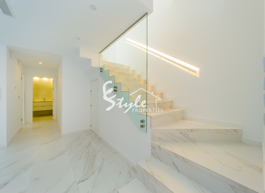 Nuevo - Villa - La Mata