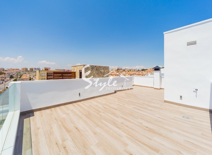 Nuevo - Villa - La Mata