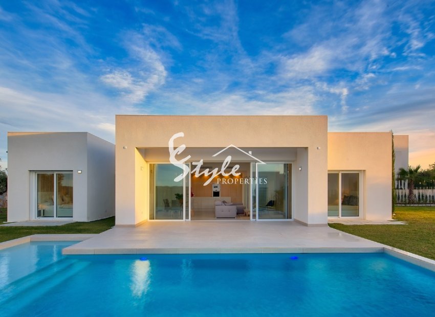 Nuevo - Villa - Las Colinas Golf
