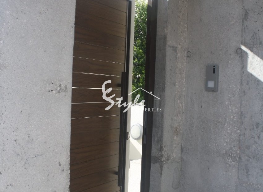 Nuevo - Villa - Los Altos