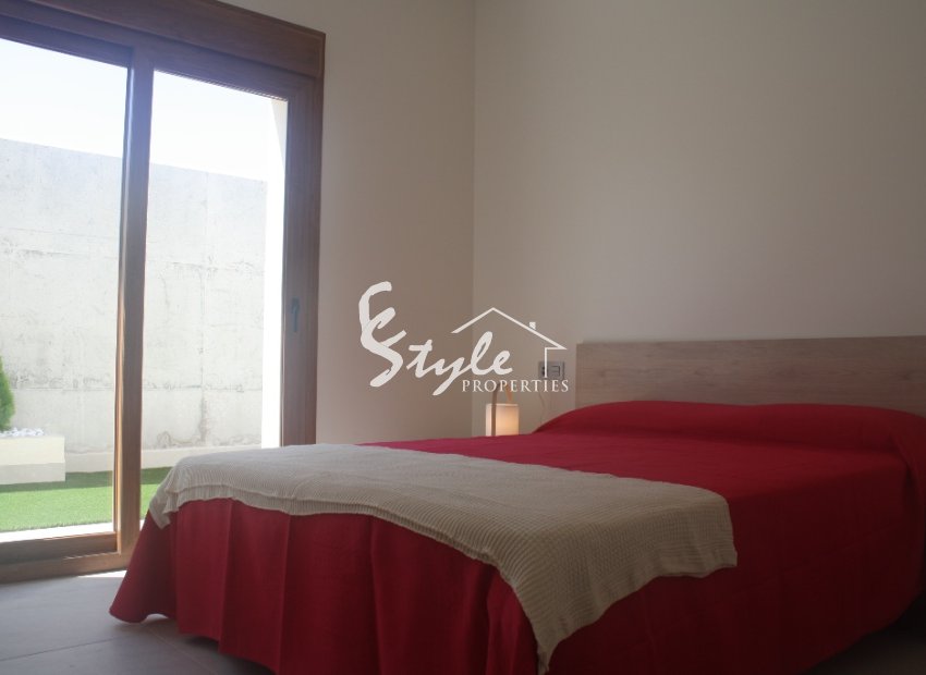 Nuevo - Villa - Los Altos