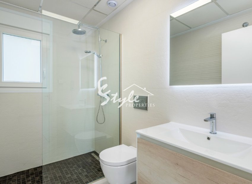 Nuevo - Villa - Los Montesinos - La Herada