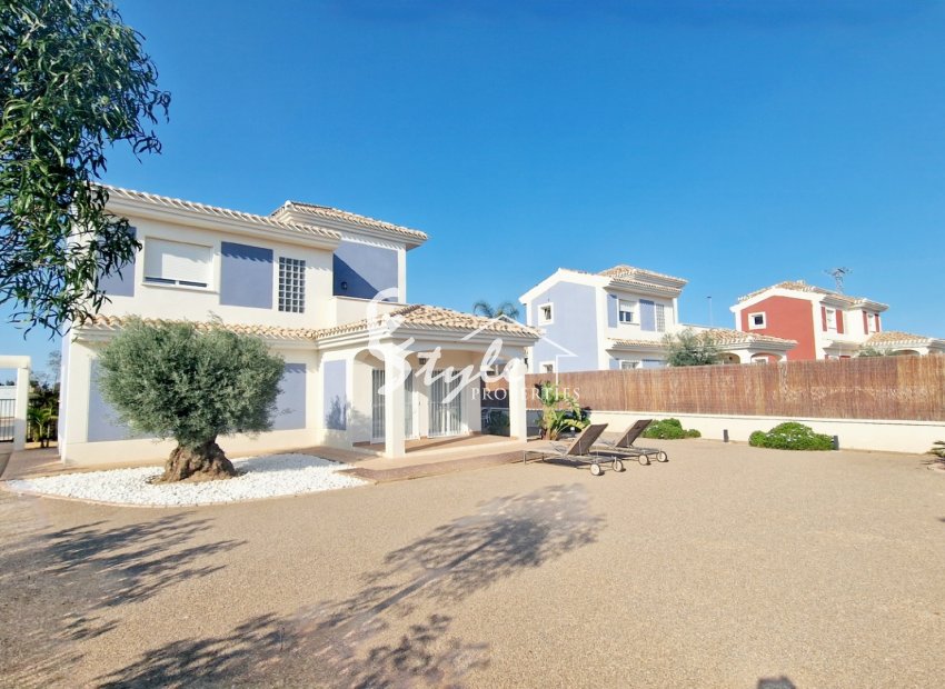 Nuevo - Villa - Murcia - Purias