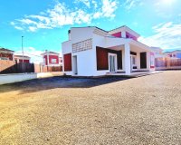 Nuevo - Villa - Murcia - Purias