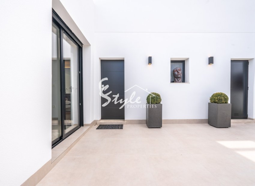 Nuevo - Villa - Murcia - Roldán