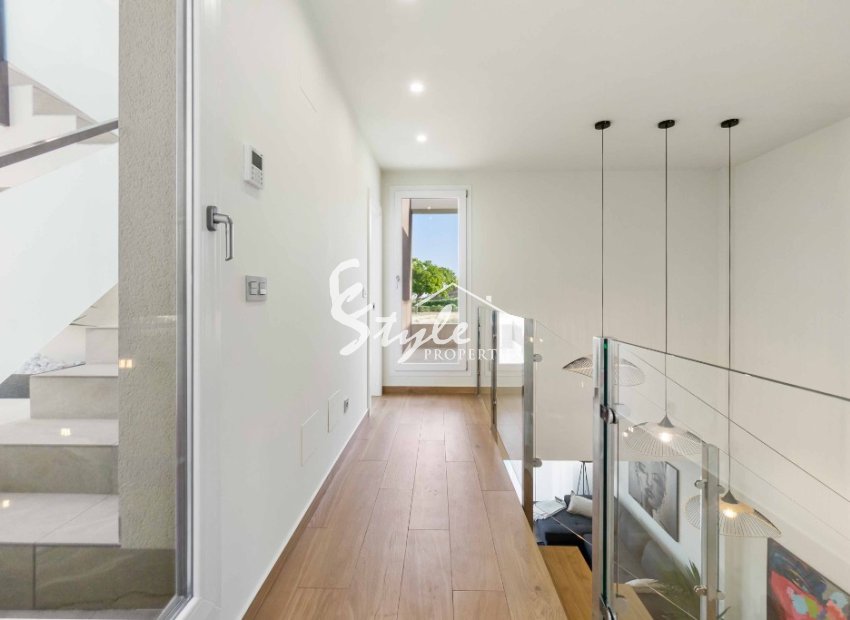 Nuevo - Villa - Rojales