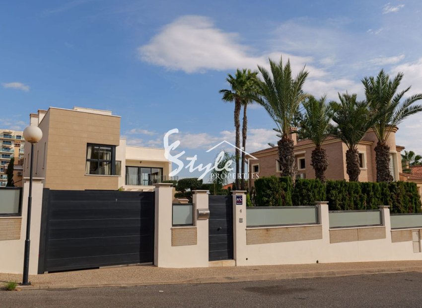 Nuevo - Villa - Torrevieja