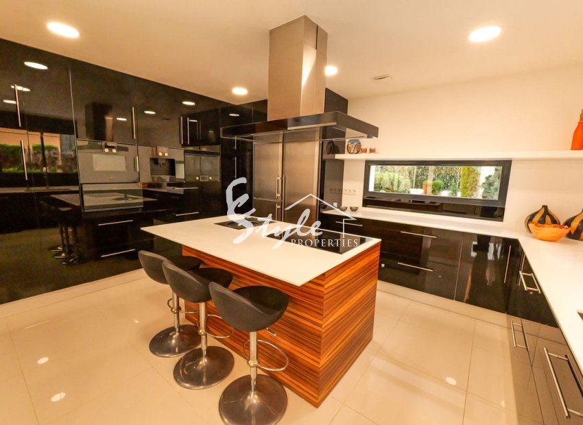 Nuevo - Villa - Torrevieja