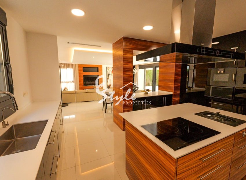 Nuevo - Villa - Torrevieja