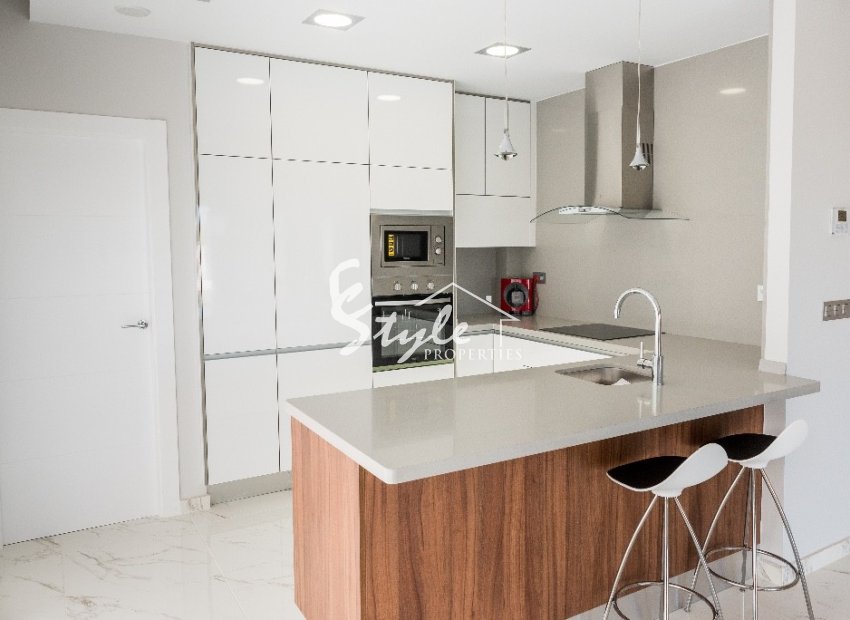 Nuevo - Villa - Villamartín - Villamartin