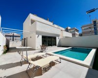 Nuevo - Villa - Villamartín - Villamartin