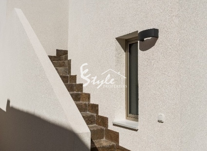 Nuevo - Villa - Villamartin