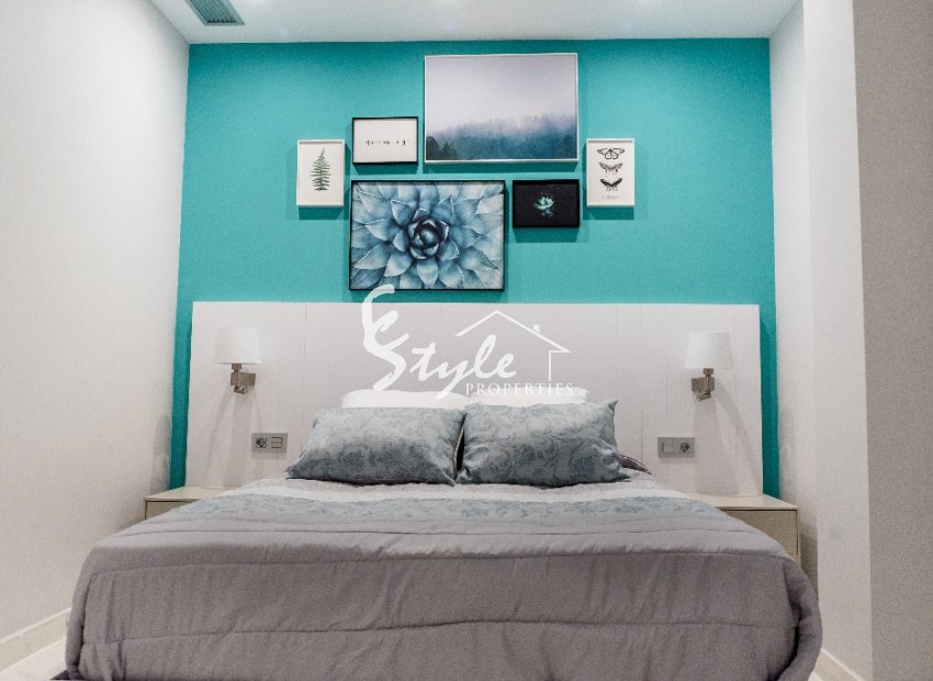 Nuevo - Villa - Villamartin