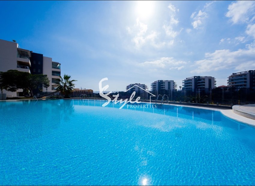 Obra nueva en venta en Villamartin, Alicante, Costa Blanca