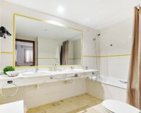 Penthouse 2 bedrooms for rent La Entrada, Punta Prima, Costa Blanca. ID092