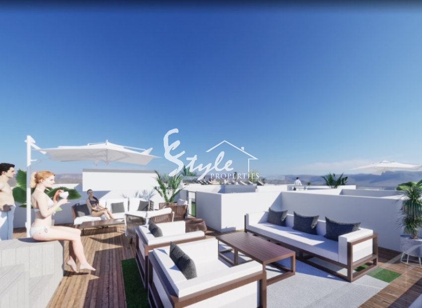 Penthouses near the sea in Torrevieja, Costa Blanca, Spain.ON1712_A