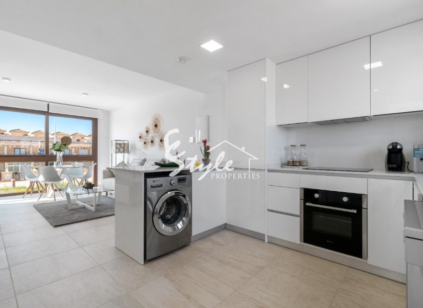 Pisos de obra nueva en venta en San Pedro del Pinatar, España.ON1474_A