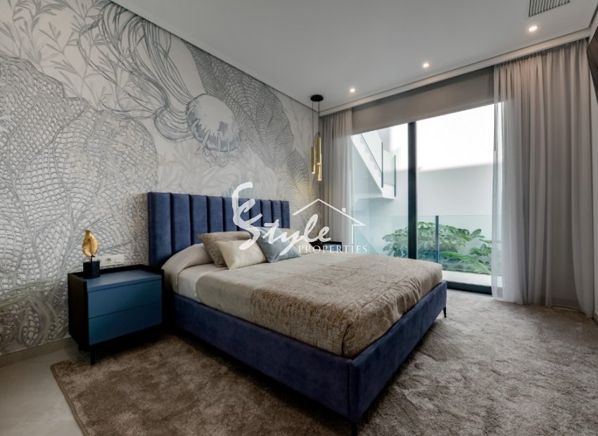 Продается новая роскошная вилла с видом на море в Финестрате, Коста Бланка, Испания. ОN1778