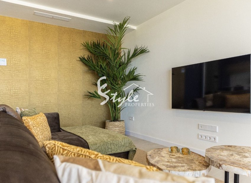 Продается новая вилла под ключ в Рохалесе, Коста Бланка, Испания. ОN1764