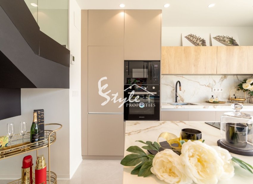 Продается новая вилла с тремя спальнями рядом с Бенидормом на Коста Бланке. ID: ON1138