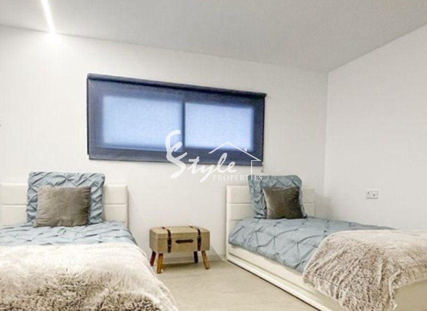 Продается новая вилла в Финестрате, Коста Бланка, Испания 1813