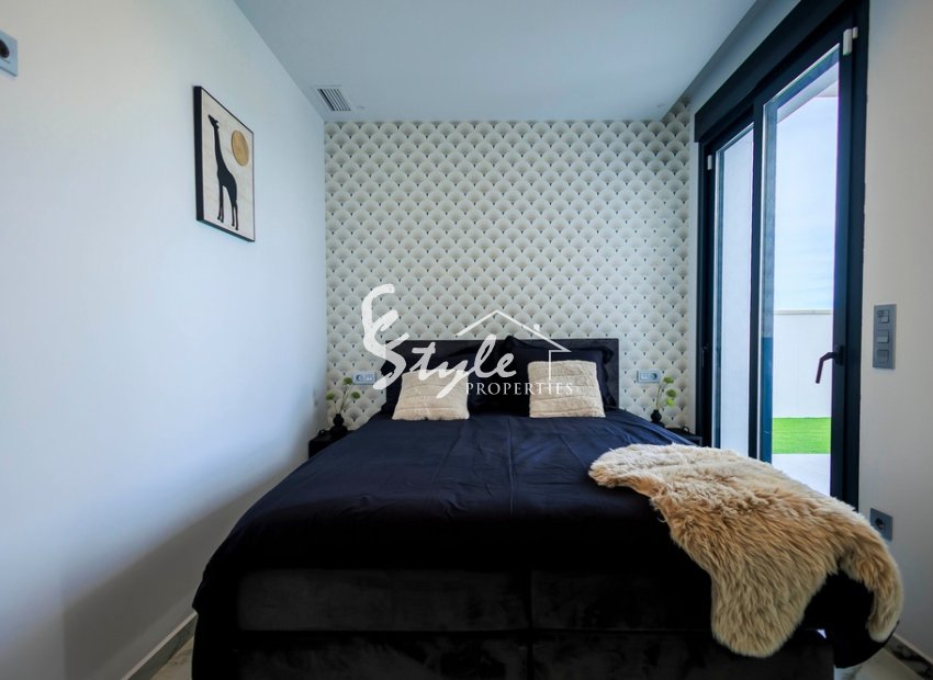 Продается новая вилла в Ло Ромеро, Коста Бланка, Испания. ON1833