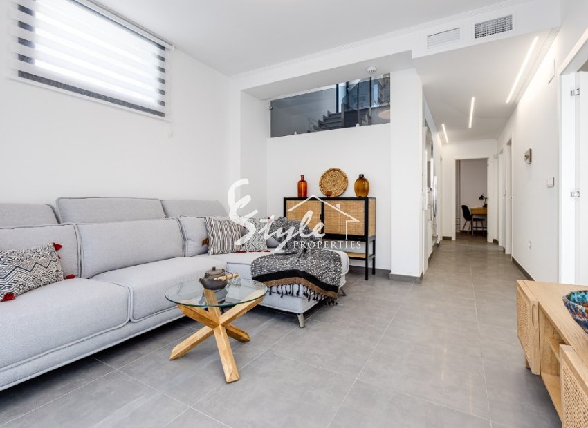 Продается новая вилла в Торревьехе, Коста Бланка, Испания. ON1455