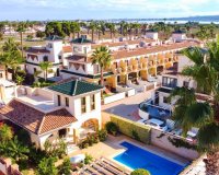 Продается отдельная вилла с бассейном в Донья Пепа, Сьюдад-Кесада, Коста-Бланка, Испания. ID1356