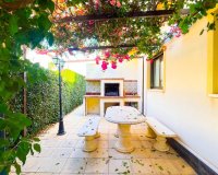 Продается отдельная вилла с бассейном в Донья Пепа, Сьюдад-Кесада, Коста-Бланка, Испания. ID1356