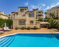 Продается вилла 4 спальни в Лас Рамблас, Коста Бланка, Испания .ID2535