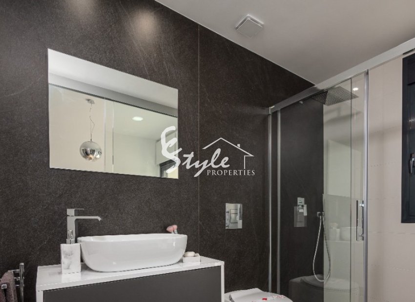 Продаются новые виллы в Альгорфе, Аликанте, Коста Бланка, Испания. ОN1706